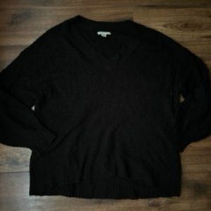 AE Sweater Size M